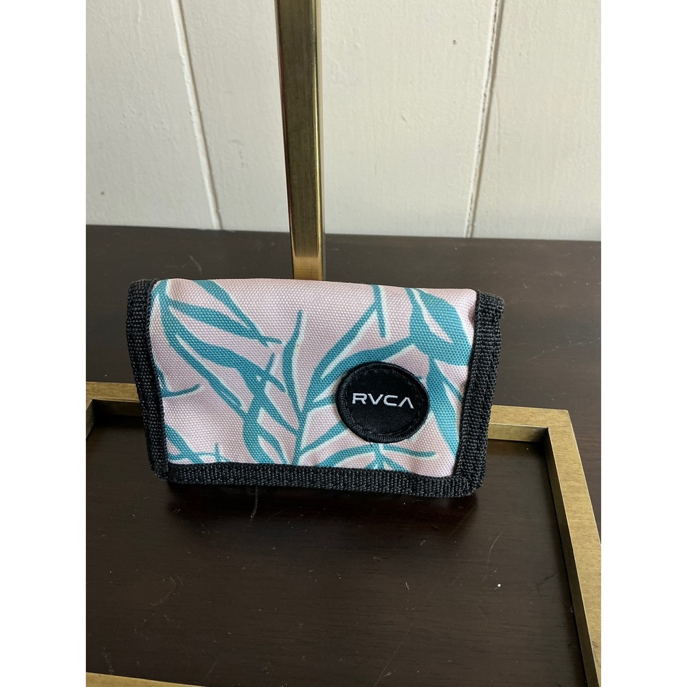 RVCA Wallet Women's Trifold Pink‎ Blue Palm Leaf Print Travel Accessory